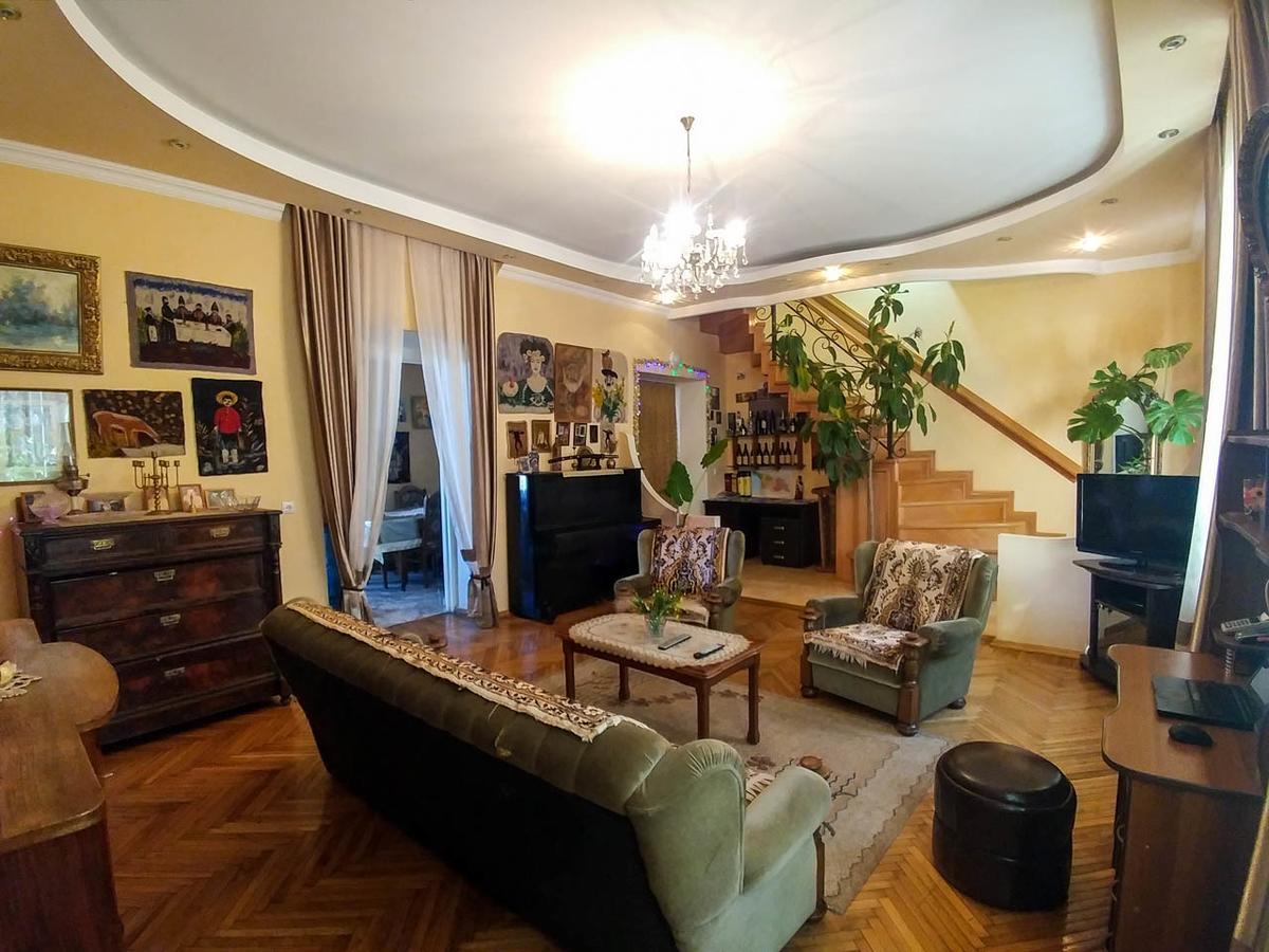 Family Hotel Parajanov Tbilisi Eksteriør bilde